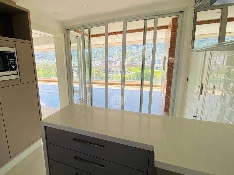 Apartamento em Pedra Branca, Palhoça. 3 quartos, 220m². Imagem 8 de 12